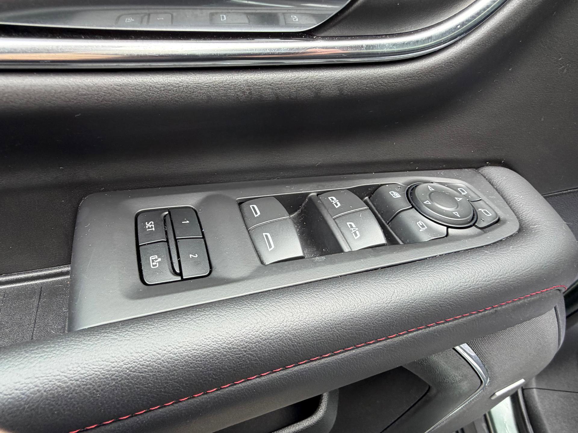 Used 2024 Chevrolet Suburban RST w/ Luxury Package image 20