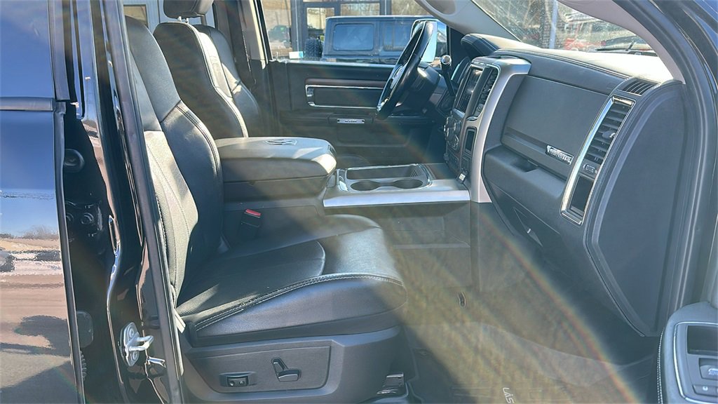 Used 2018 RAM 2500 Laramie w/ Convenience Group image 30