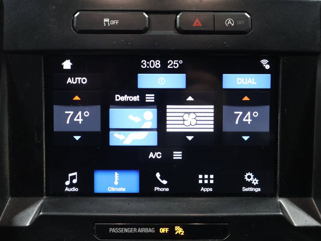 Used 2017 Ford F150 Lariat image 28