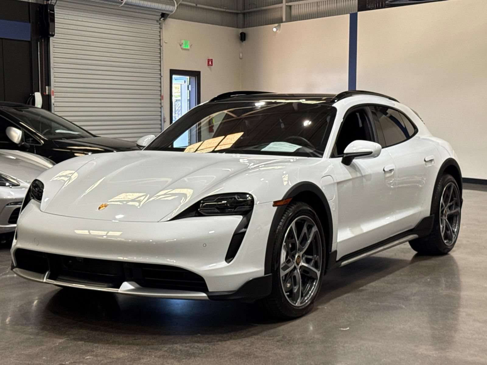 Used 2023 Porsche Taycan Turbo AWD/4WD image 8