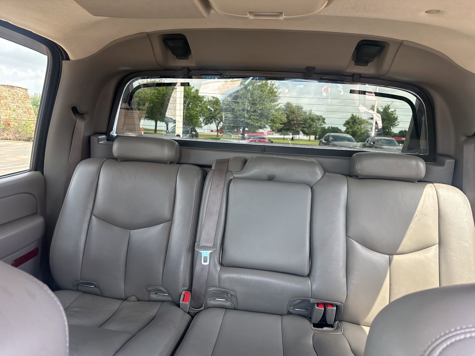 Used 2005 Chevrolet Avalanche LT w/ Preferred Equipment Group image 14