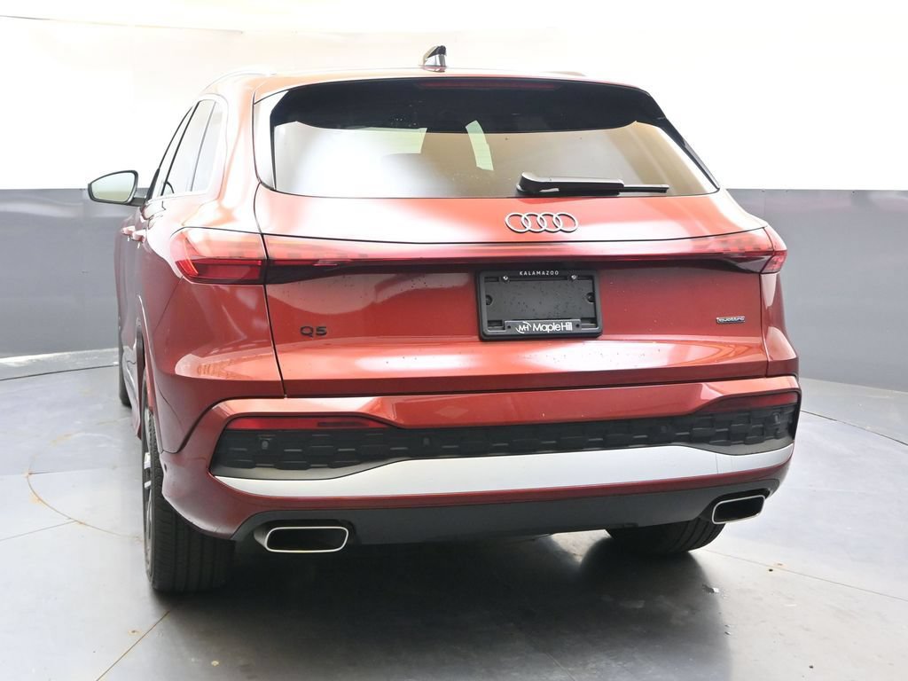 Certified 2025 Audi Q5 Premium Plus w/ Premium Plus AWD/4WD image 4