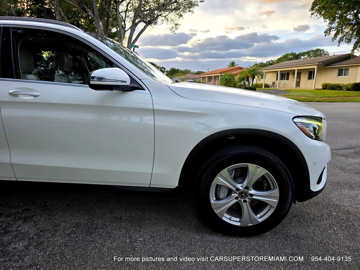Used 2018 Mercedes-Benz GLC 300 w/ Premium Package image 92