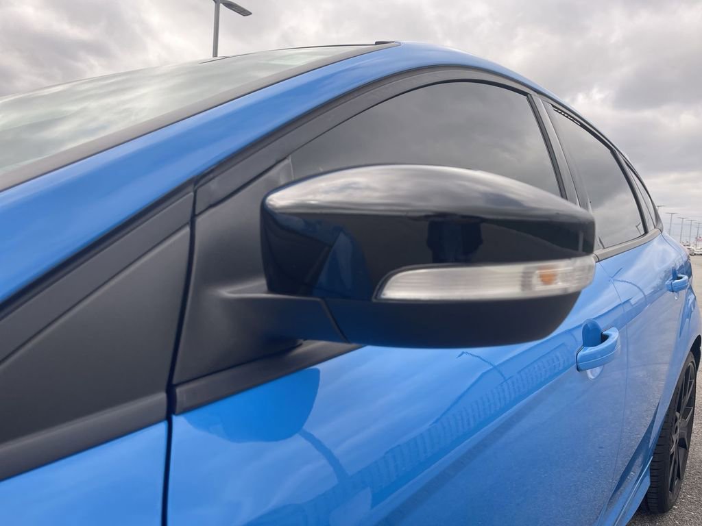 Used 2018 Ford Focus RS image 3