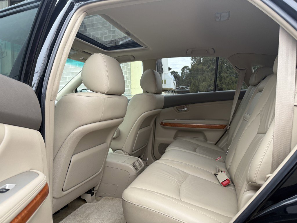 Used 2004 Lexus RX 330 AWD image 17