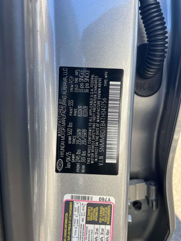 Certified 2026 Genesis GV70 2.5T Advanced image 19