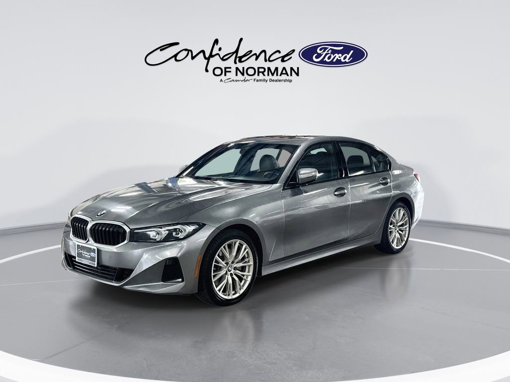 Used 2023 BMW 330i Sedan RWD image 4