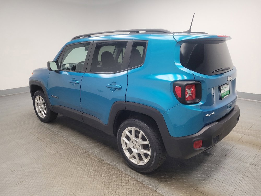 Used 2022 Jeep Renegade Latitude w/ Convenience Group AWD/4WD image 3