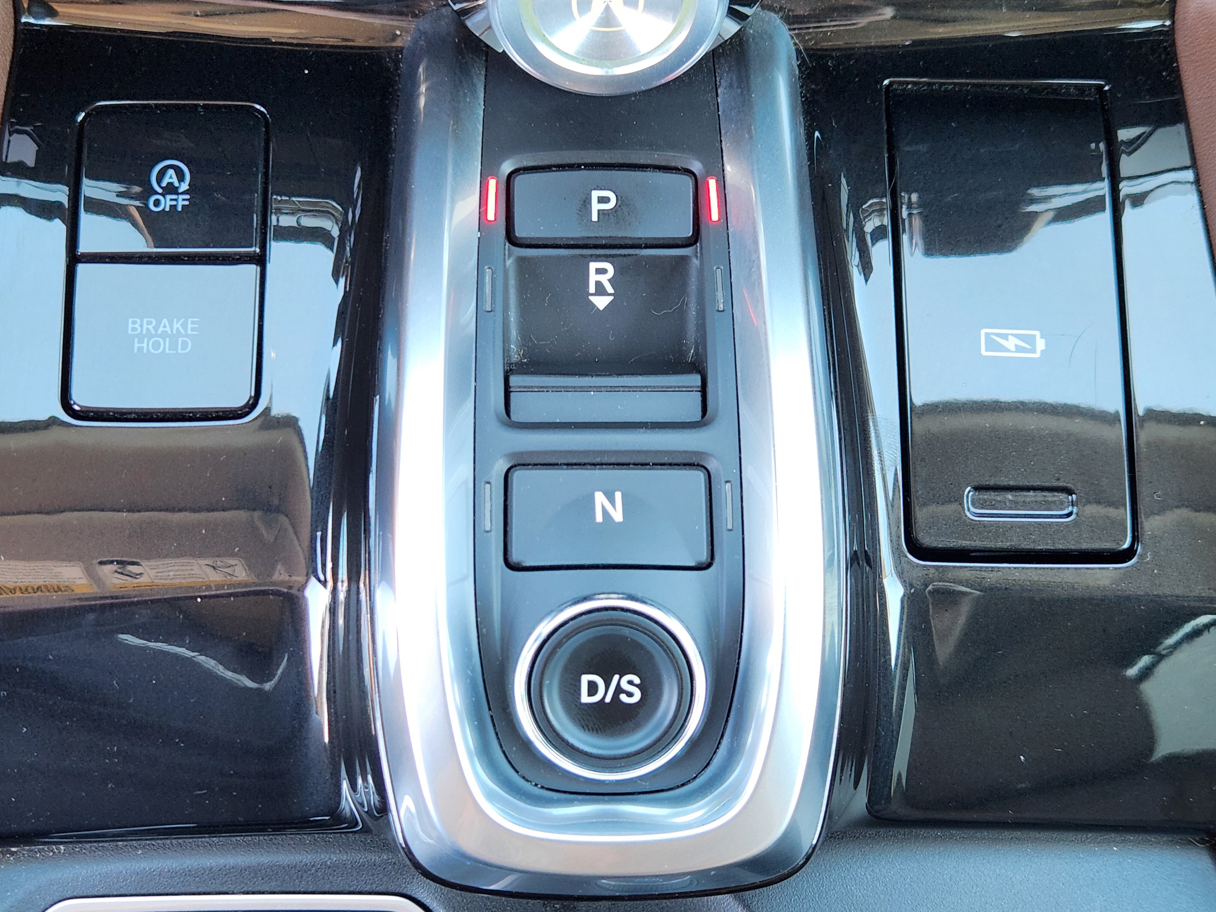 Certified 2024 Acura MDX w/ Technology Package AWD/4WD image 13