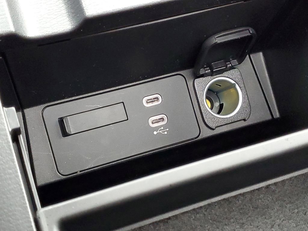 Used 2025 MAZDA CX-5 Carbon Edition image 28