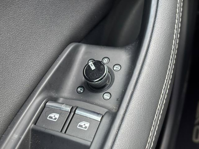 Used 2023 Audi Q8 Premium Plus image 24