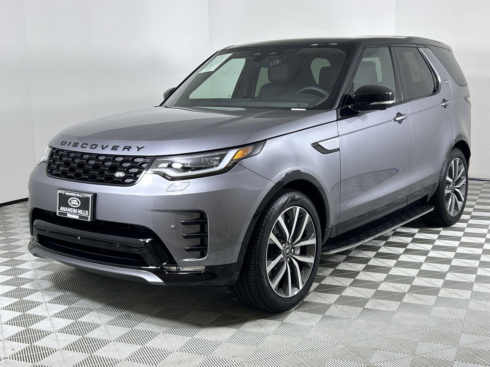 Used 2025 Land Rover Discovery Dynamic SE