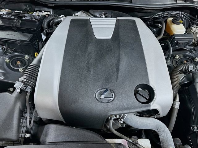 Used 2016 Lexus IS 300 AWD image 31