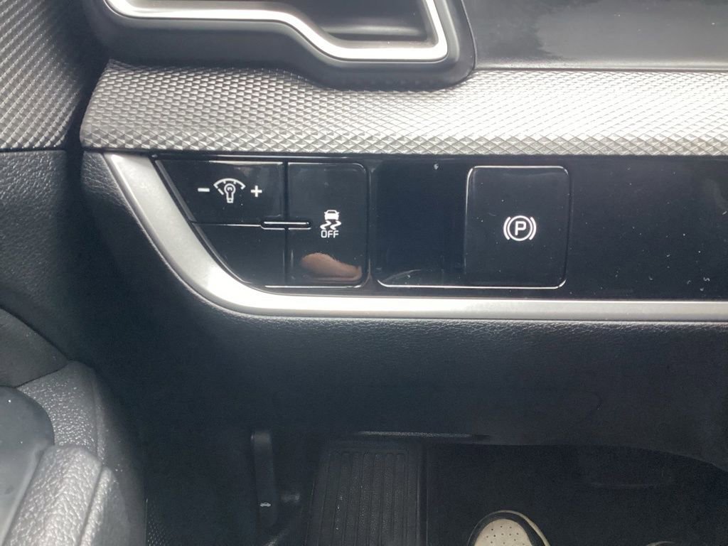 Certified 2023 Kia Sportage LX AWD/4WD image 27