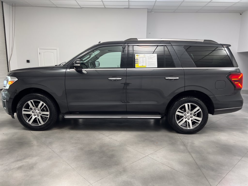 Used 2023 Ford Expedition Limited AWD/4WD image 5