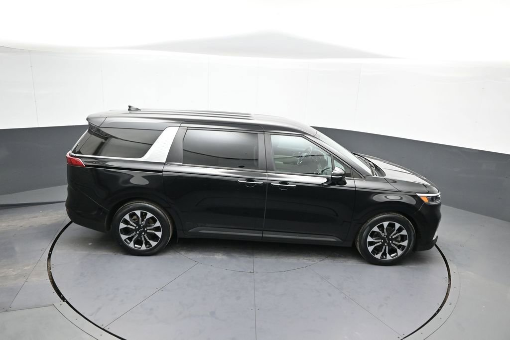 Certified 2023 Kia Carnival EX image 37