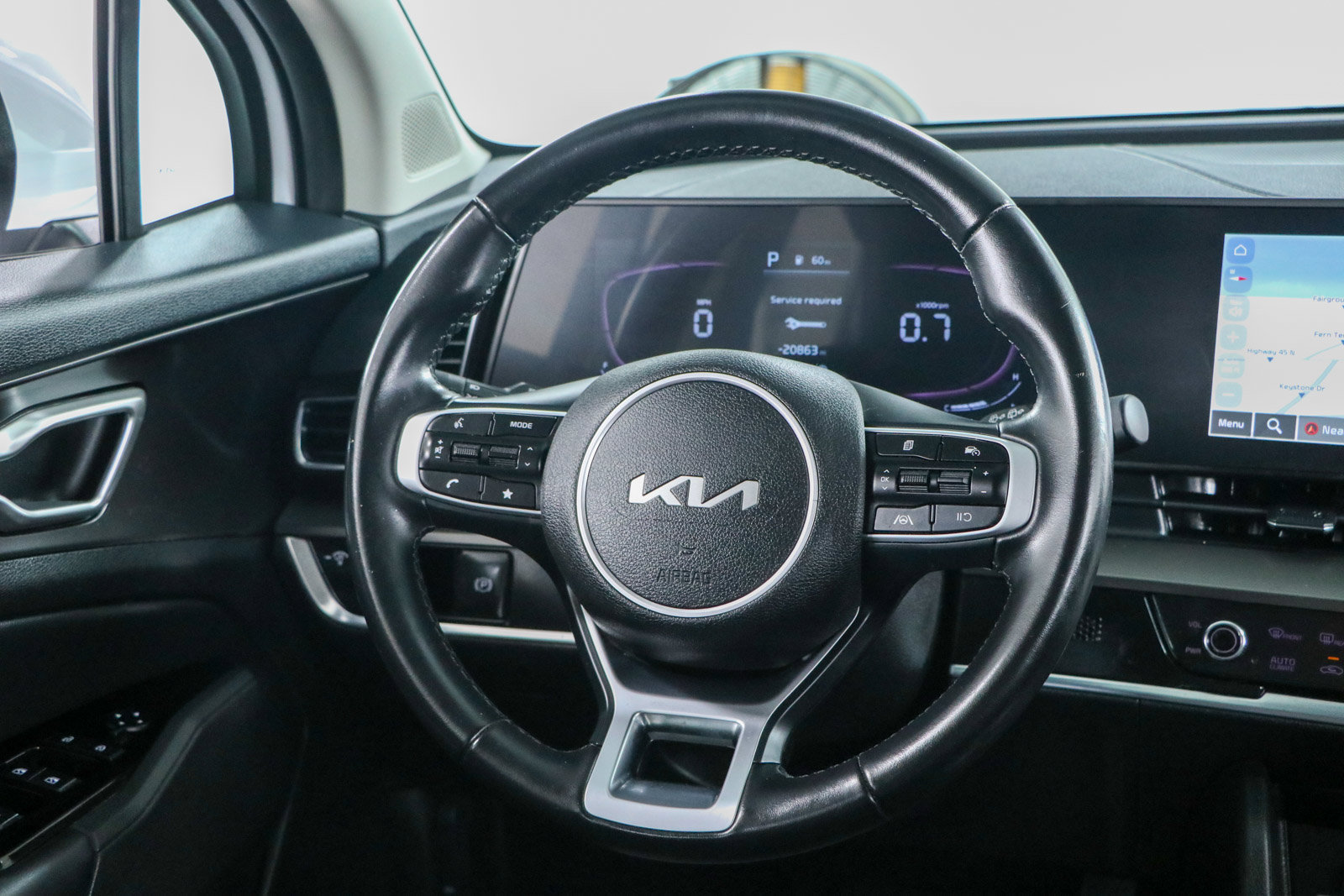 Used 2023 Kia Sportage EX FWD image 12