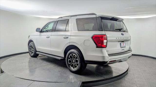 Used 2024 Ford Expedition XLT image 4