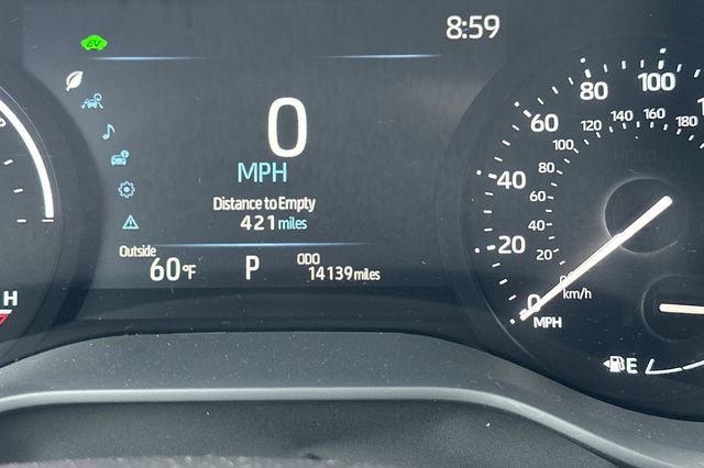 Used 2025 Toyota Sienna XLE image 30