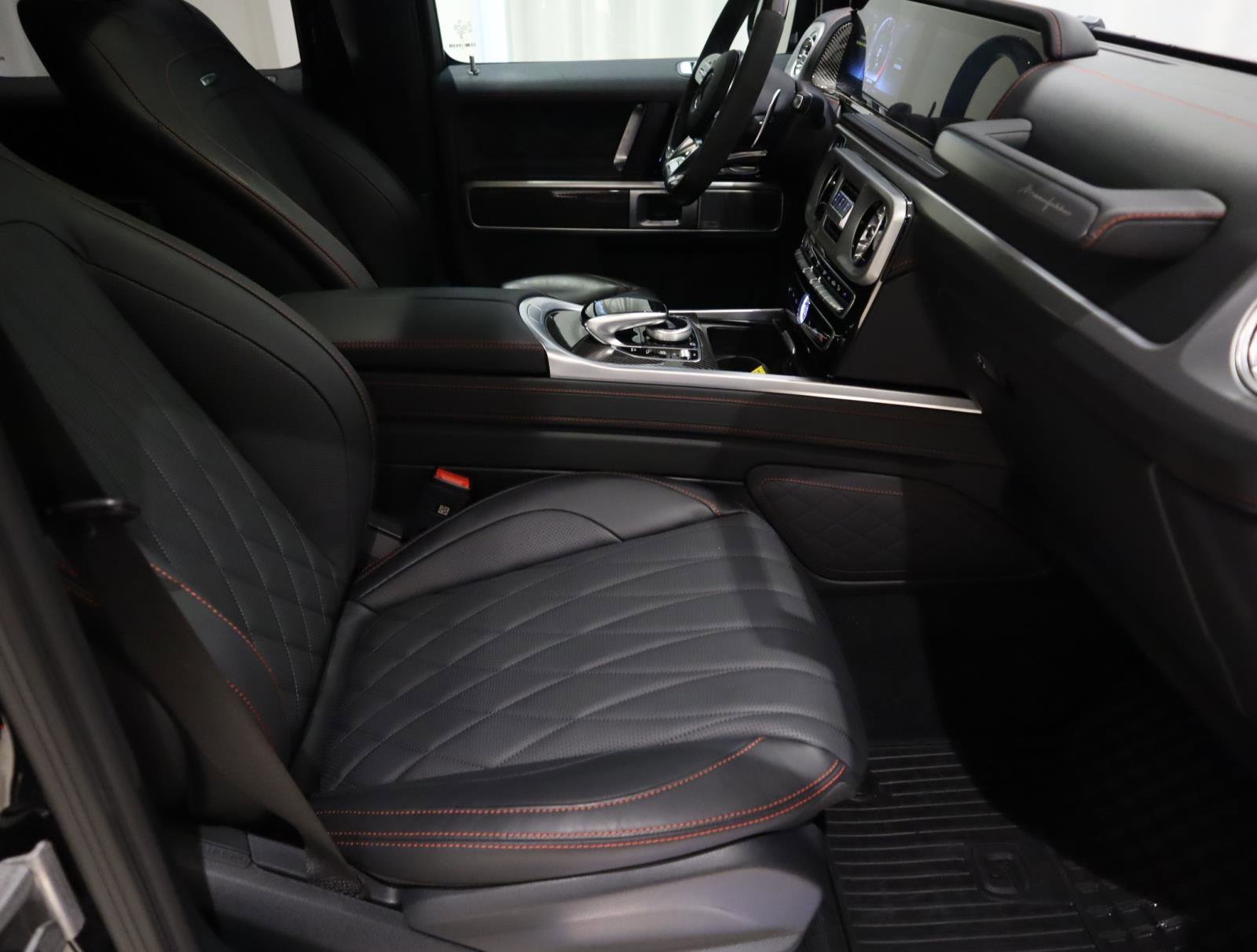 Used 2024 Mercedes-Benz G 63 AMG 4MATIC image 16