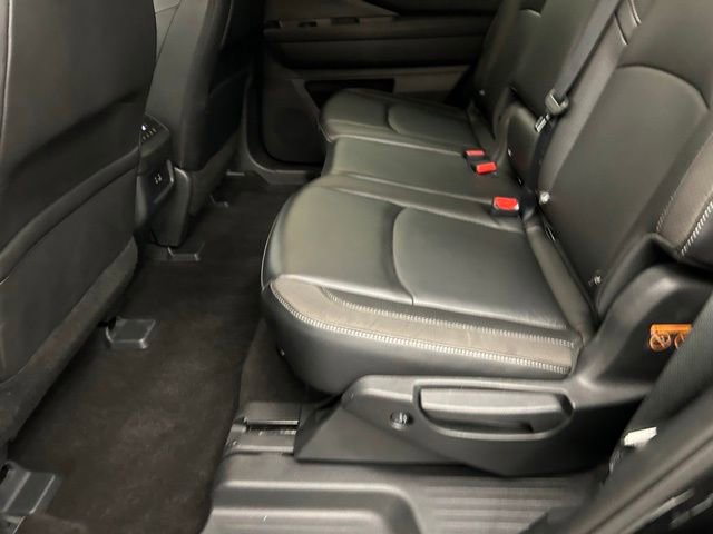 Certified 2024 Nissan Pathfinder SL image 24