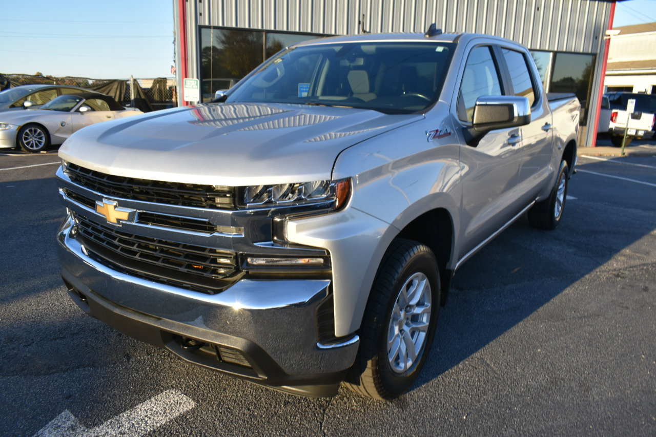 Used 2019 Chevrolet Silverado 1500 LT w/ All-Star Edition image 2
