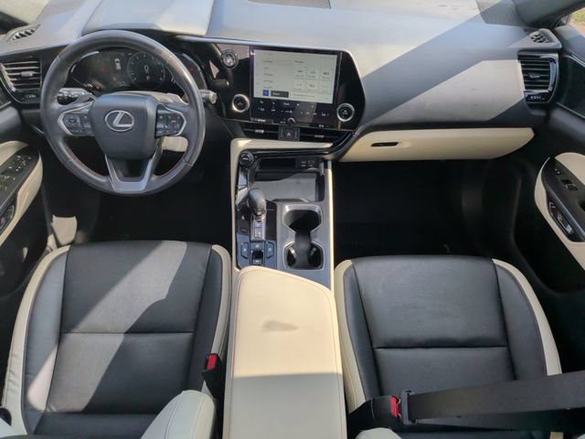 Used 2024 Lexus NX 250 FWD w/ Towing Package (2000 Lbs) image 29