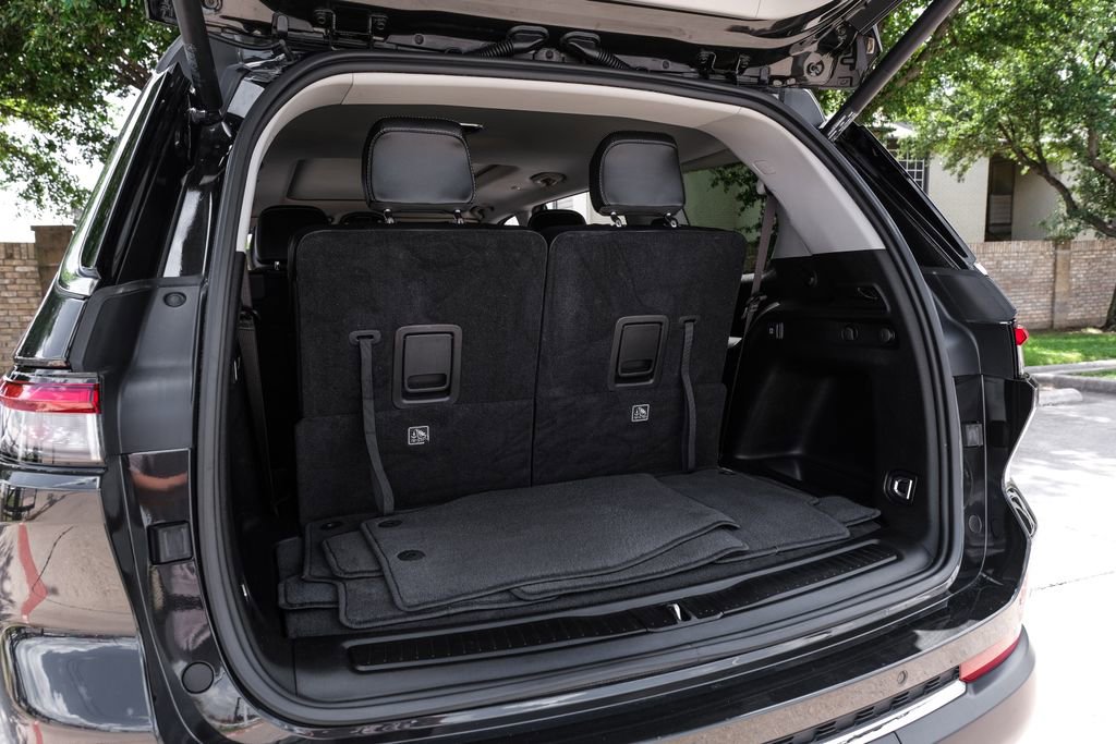 Used 2022 Jeep Grand Cherokee L Limited RWD image 64