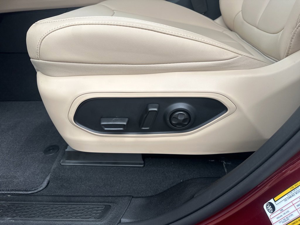 New 2025 Jeep Grand Cherokee L Limited image 31