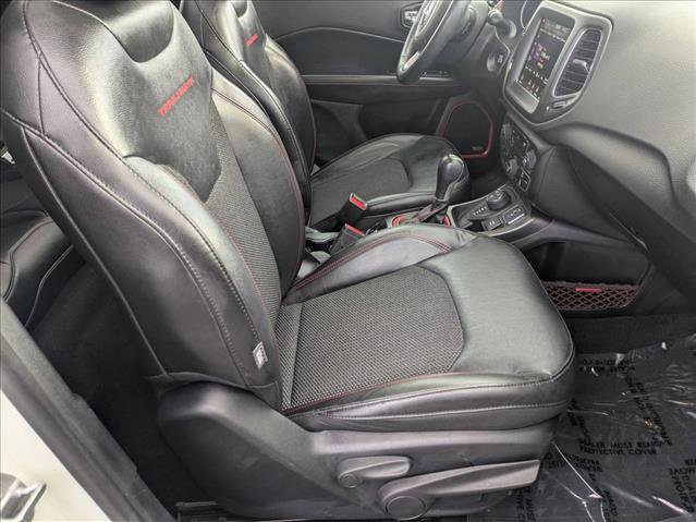 Used 2018 Jeep Compass Trailhawk w/ Navigation Group image 22