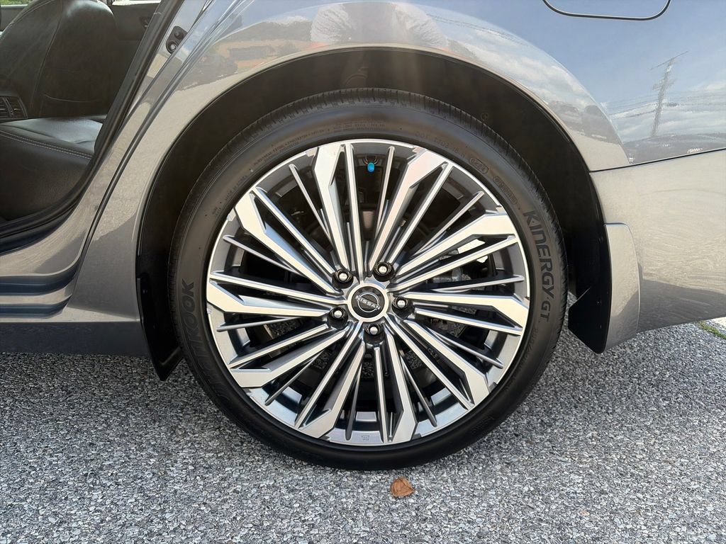 Certified 2025 Nissan Altima 2.5 SL FWD image 46