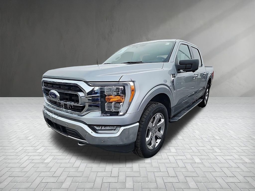 Certified 2021 Ford F150 XLT w/ Equipment Group 302A High image 20