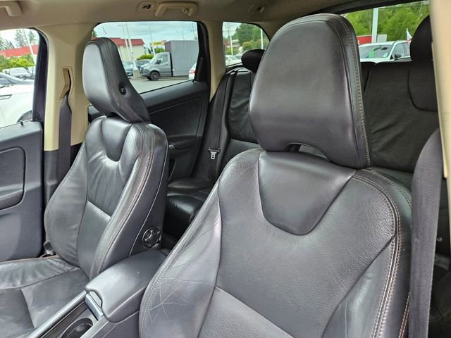 Used 2010 Volvo XC60 T6 AWD/4WD image 13