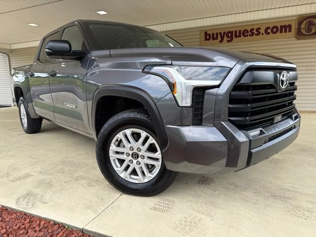 Used 2024 Toyota Tundra SR5 w/ SR5 Convenience Package AWD/4WD image 2