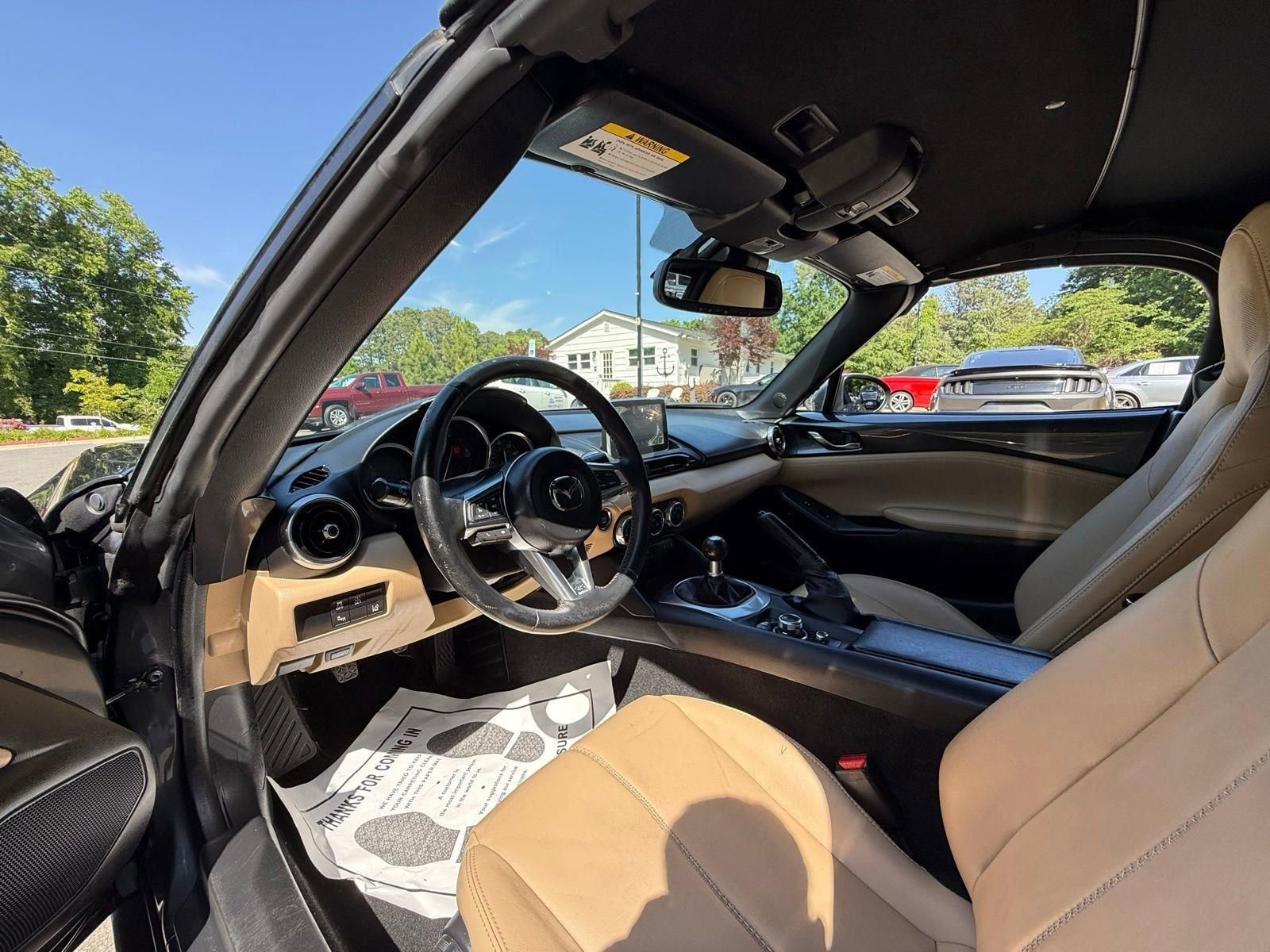 Used 2016 MAZDA MX-5 Miata Grand Touring RWD image 38