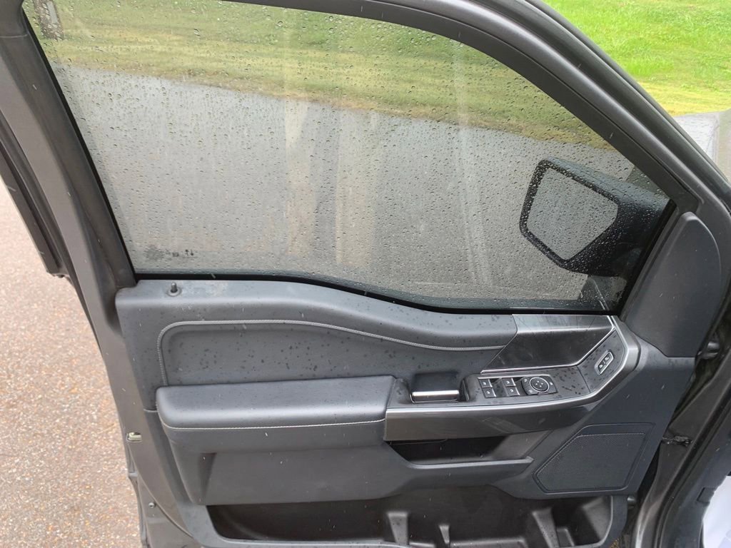 Used 2022 Ford F150 XLT w/ Equipment Group 302A High image 12