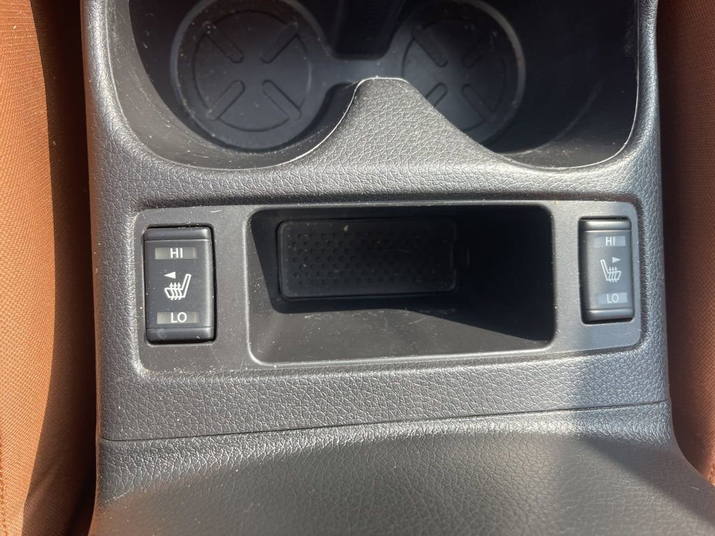 Used 2017 Nissan Rogue SL w/ SL Premium Package image 14