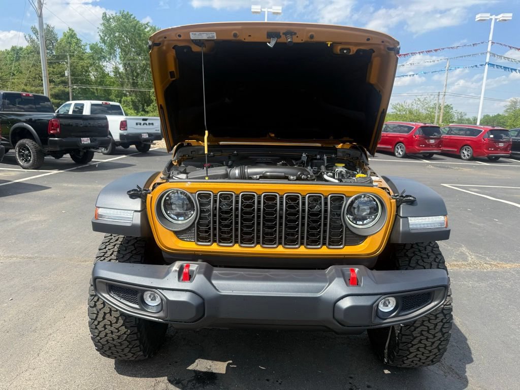 New 2026 Jeep Wrangler Unlimited Rubicon w/ Xtreme 35 Tire Package AWD/4WD image 57