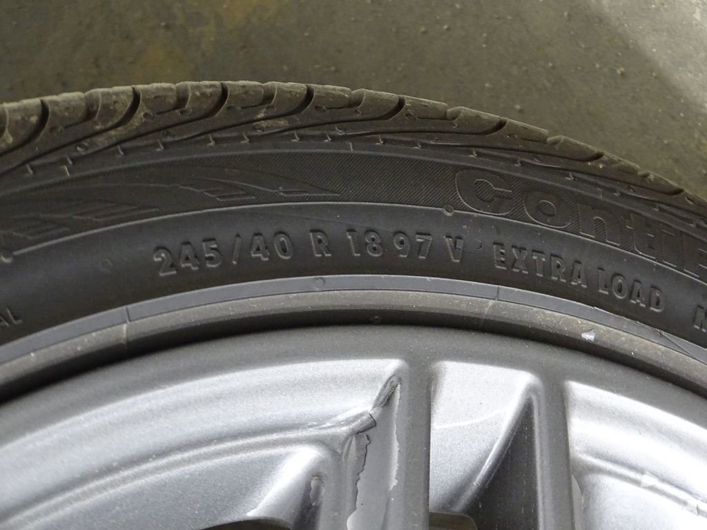 Used 2013 Mercedes-Benz E 350 4MATIC Sedan image 34