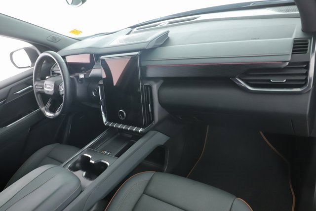 Used 2024 GMC Acadia AT4 image 31