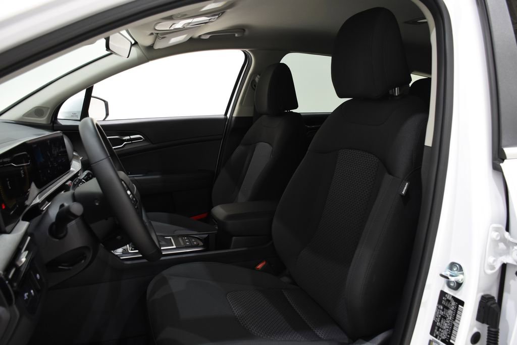 New 2026 Kia Sportage LX image 21