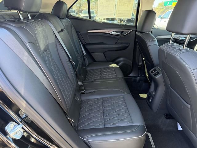 Used 2023 Buick Envision Avenir image 7