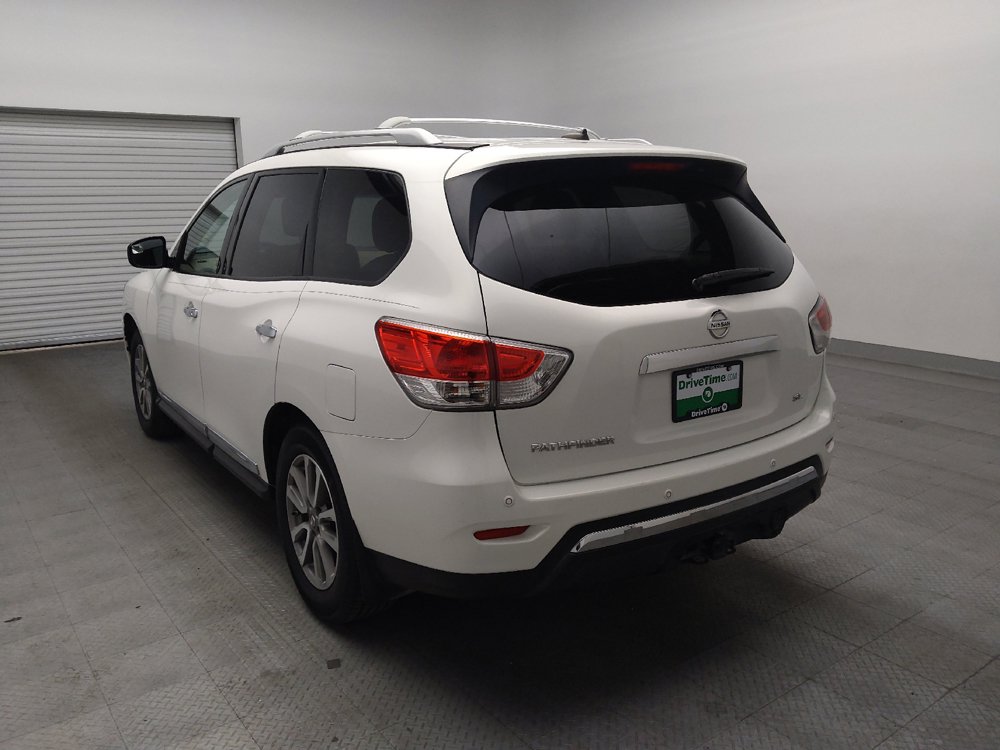 Used 2014 Nissan Pathfinder SL w/ SL Tech Package FWD image 5