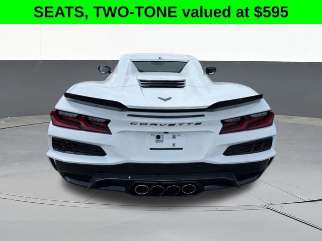 Used 2024 Chevrolet Corvette Z06 RWD image 9