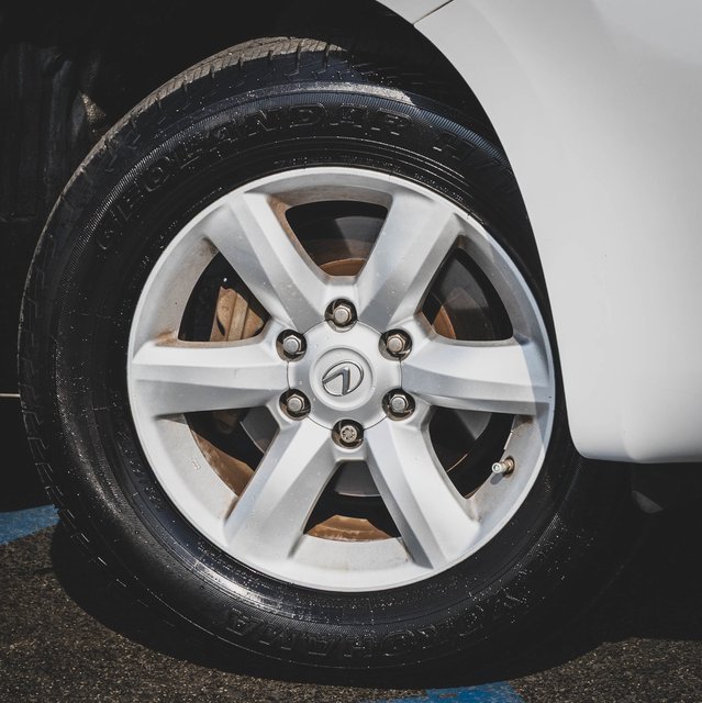 Used 2013 Lexus GX 460 image 33