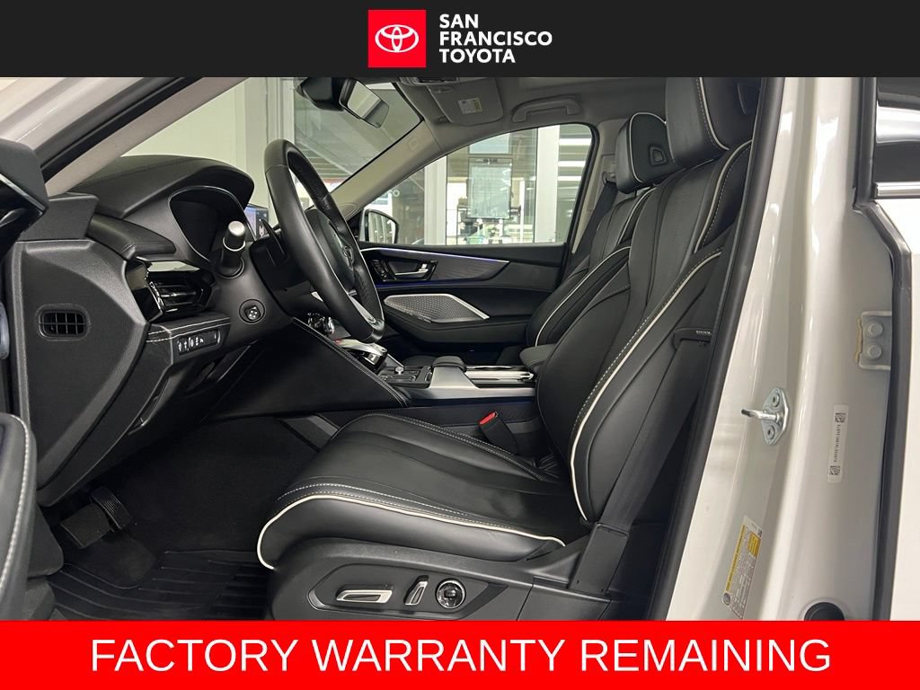 Used 2024 Acura MDX w/ Advance Package AWD/4WD image 11