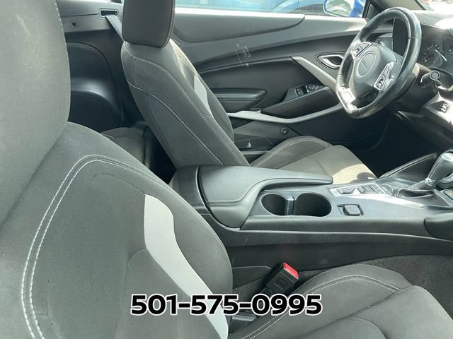 Used 2023 Chevrolet Camaro LT RWD image 8