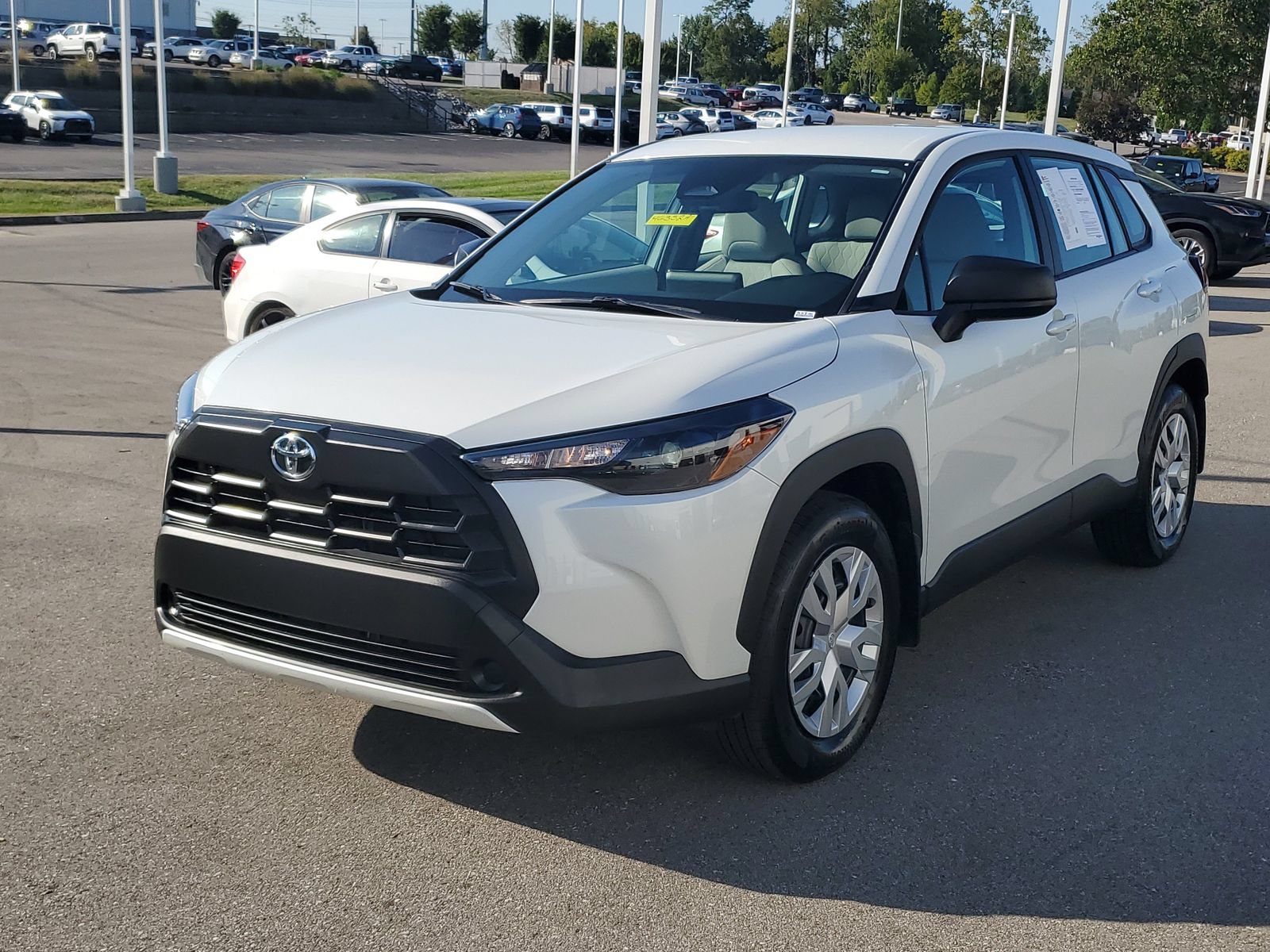 Certified 2026 Toyota Corolla Cross L AWD/4WD image 2