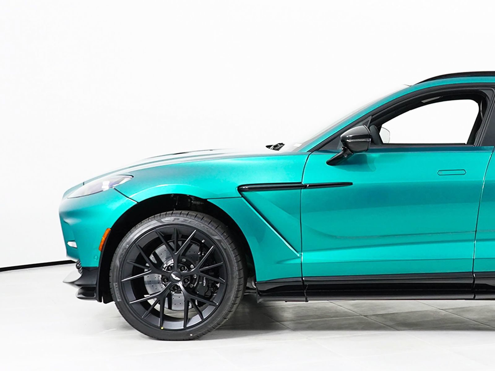 New 2026 Aston Martin DBX 707 AWD/4WD image 12