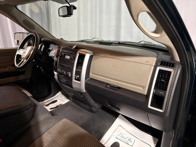 Used 2011 RAM 1500 Classic SLT AWD/4WD image 32